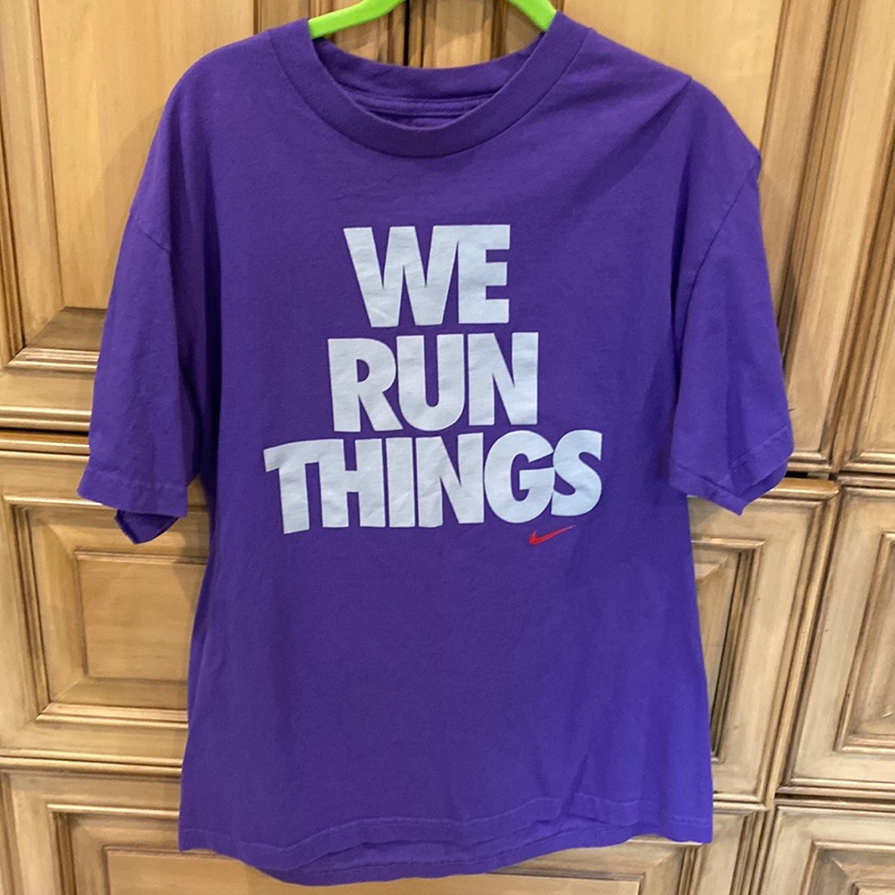 Nike mens t shirt